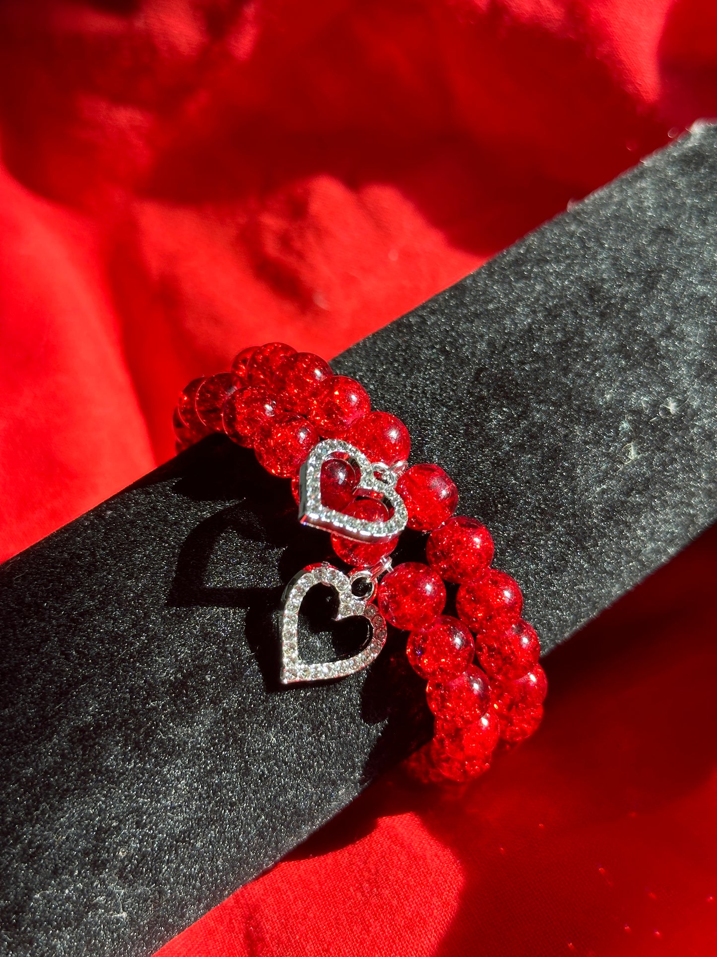 RED CRACKLE GLASS BRACELET